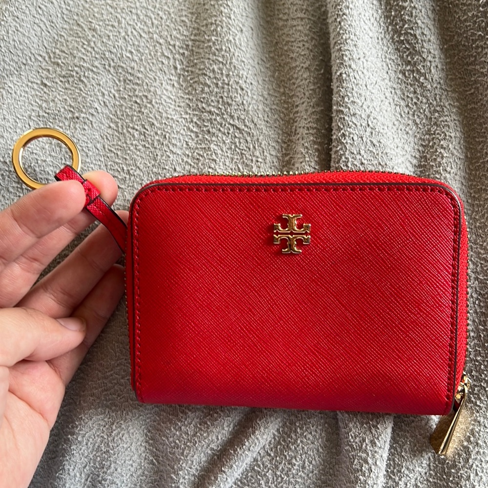 Tory Burch wallet